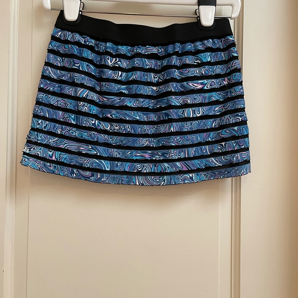 Adorable summer mini skirt or over bathing suit